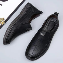 Load image into Gallery viewer, Ultra Premium Hand Crafted The Magico Shoes